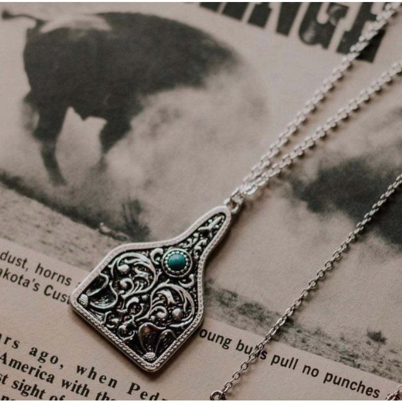 Wholesale Vintage Carved Turquoise Alloy Necklaces